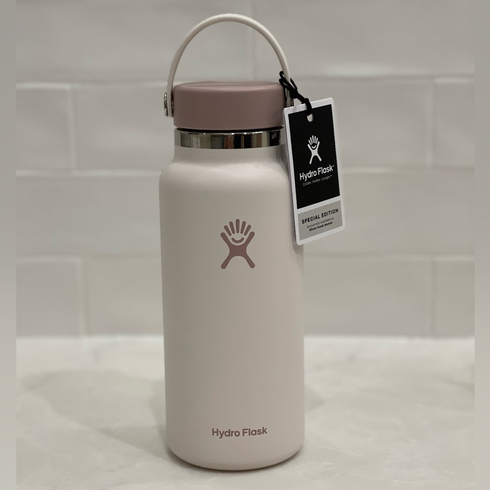 NWT Limited Edition Hydro Flask - Juneberry